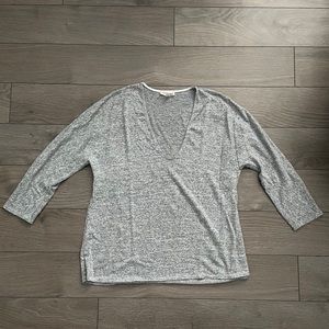 Aritzia Wilfred Free V-Neck Top